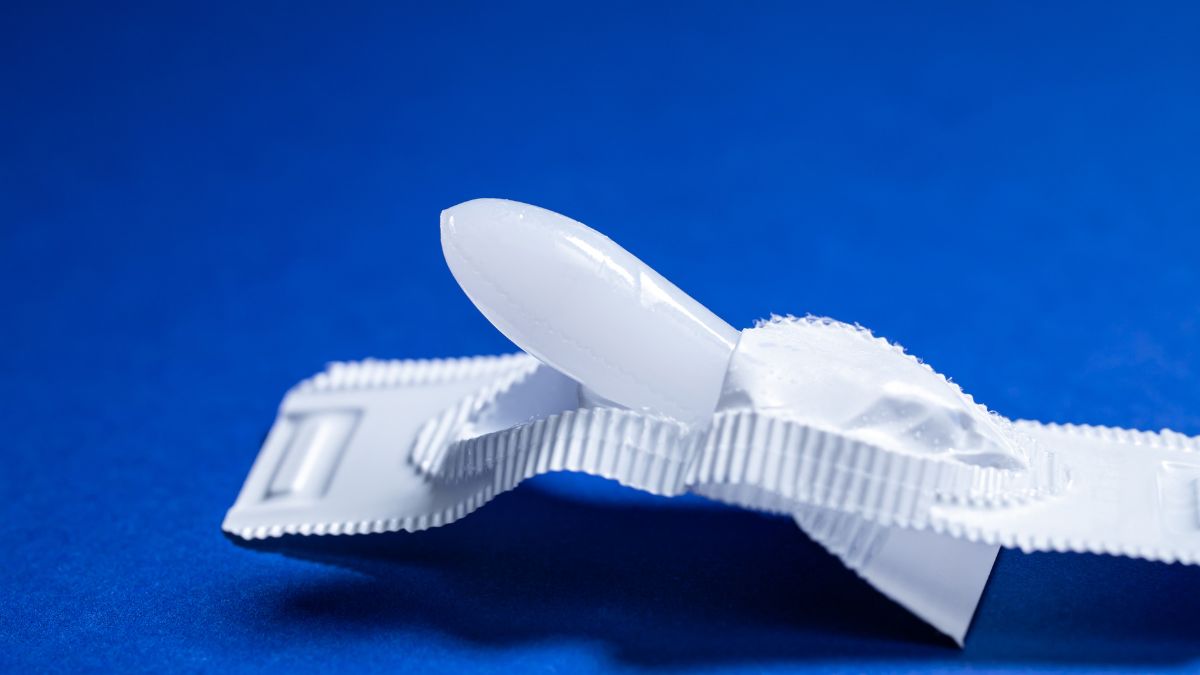 progesterone suppositories FET