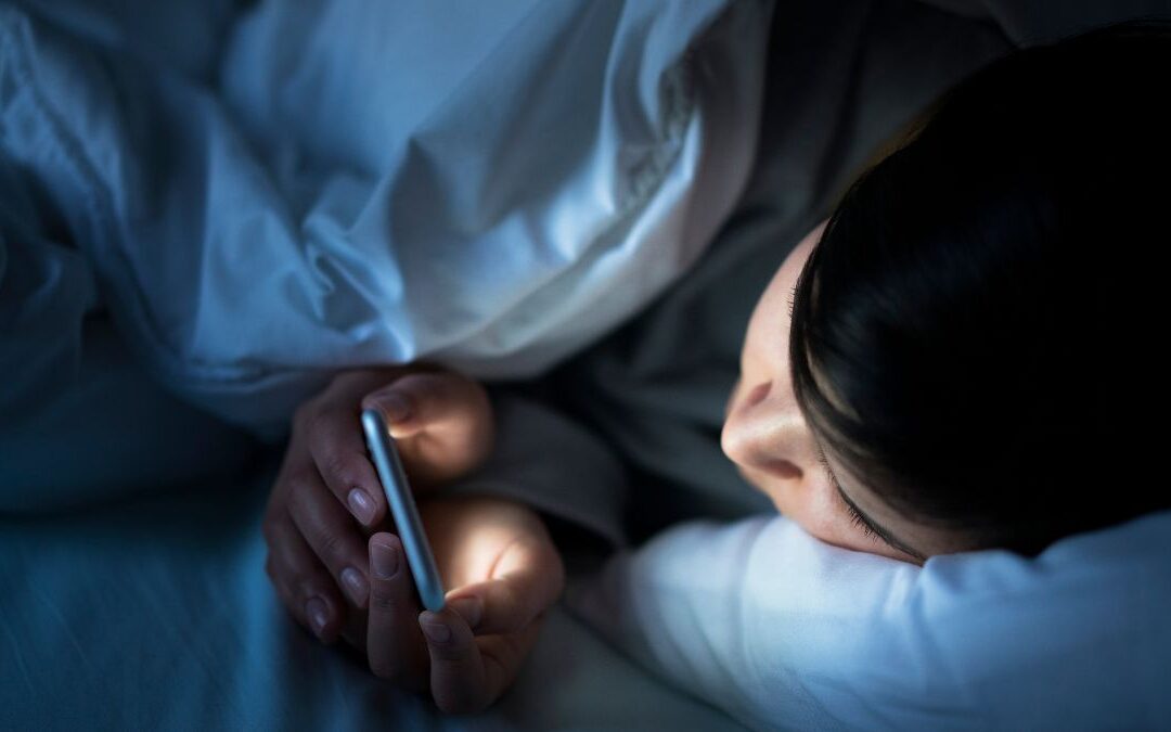 Progesterone Symptoms After Frozen Embryo Transfer: What They Mean